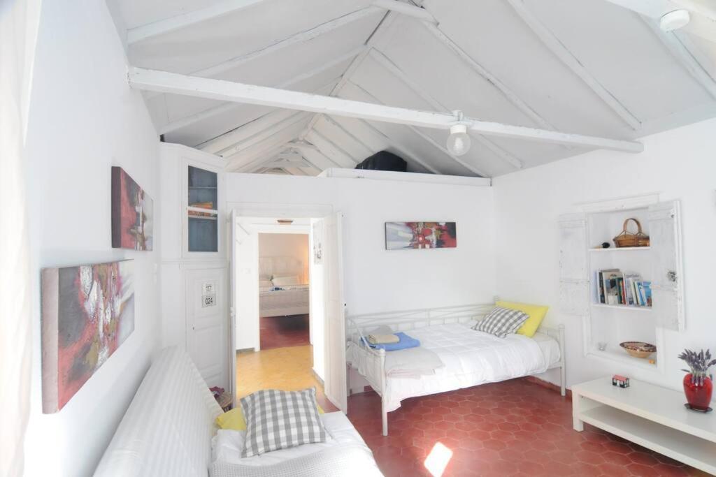 Lovely Quiet House With Garden Spetses Town ภายนอก รูปภาพ